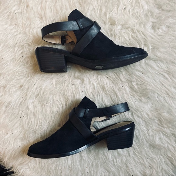 Indigo Rd. Ankled Booties - Picture 4 of 8